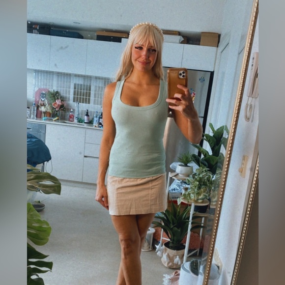 ***SOLD*** π΅πΆ Kookai Icon Scoop Tank Size 1 (38) Pastel Green πΆπ΅ BNWT - Picture 6 of 11